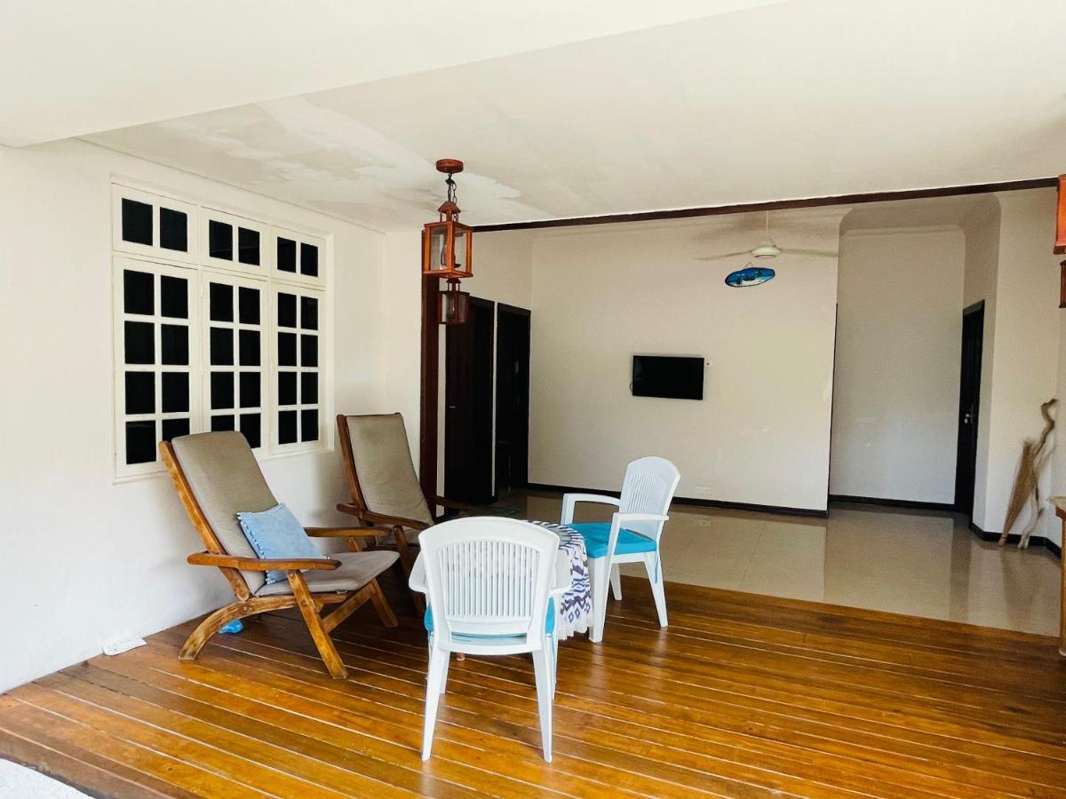Orimas Retreat Hotel Thulusdhoo Eksteriør billede